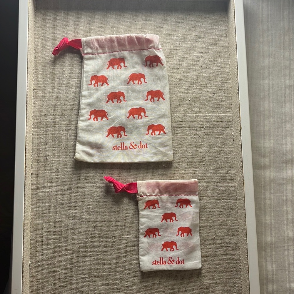 Medium & Small cloth elephant Stella & Dot jewelry bag. Sold separately.